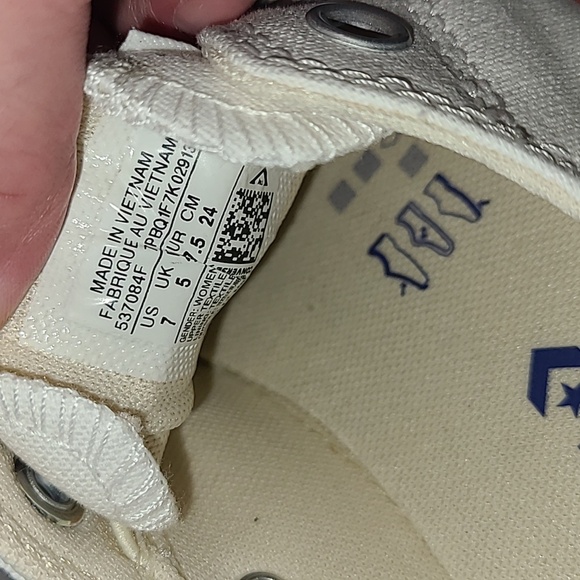 Converse Sneakers - Picture 2 of 6